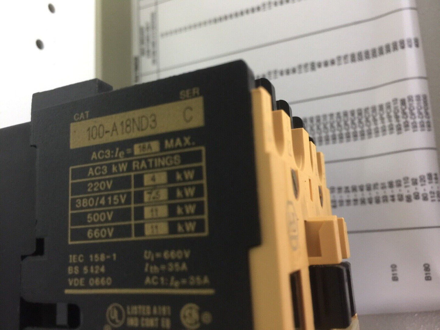 ALLEN BRADLEY 109-A18JD3-C15-7 TYPE 12 STARTER ENCLOSURE WITH CONTACTOR & RELAY