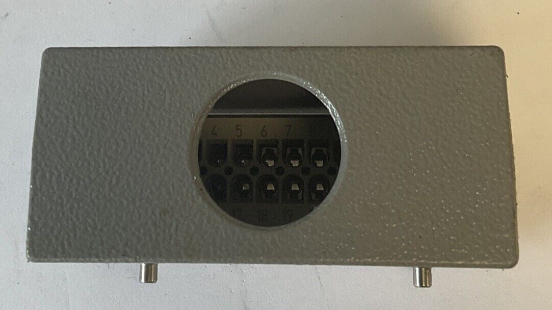 HARTING 19300240737 CONNECTOR TYPE 4X/12 ENCLOSURE 16A 600V 6KV ***LOTOF3***