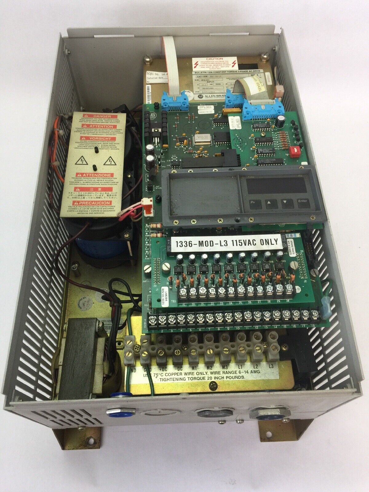 ALLEN BRADLEY 1336-B007-EAD-L3 CONSTANT TORQUE AC DRIVE 380/415/460V OUTPUT 13A