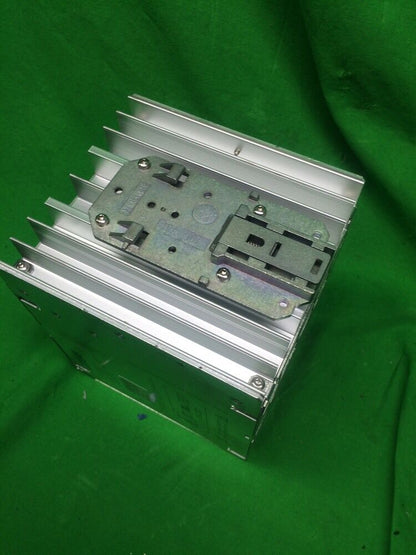 PHOENIX CONTACT TRIO-PS/3AC/24DC/20 POWER SUPPLY