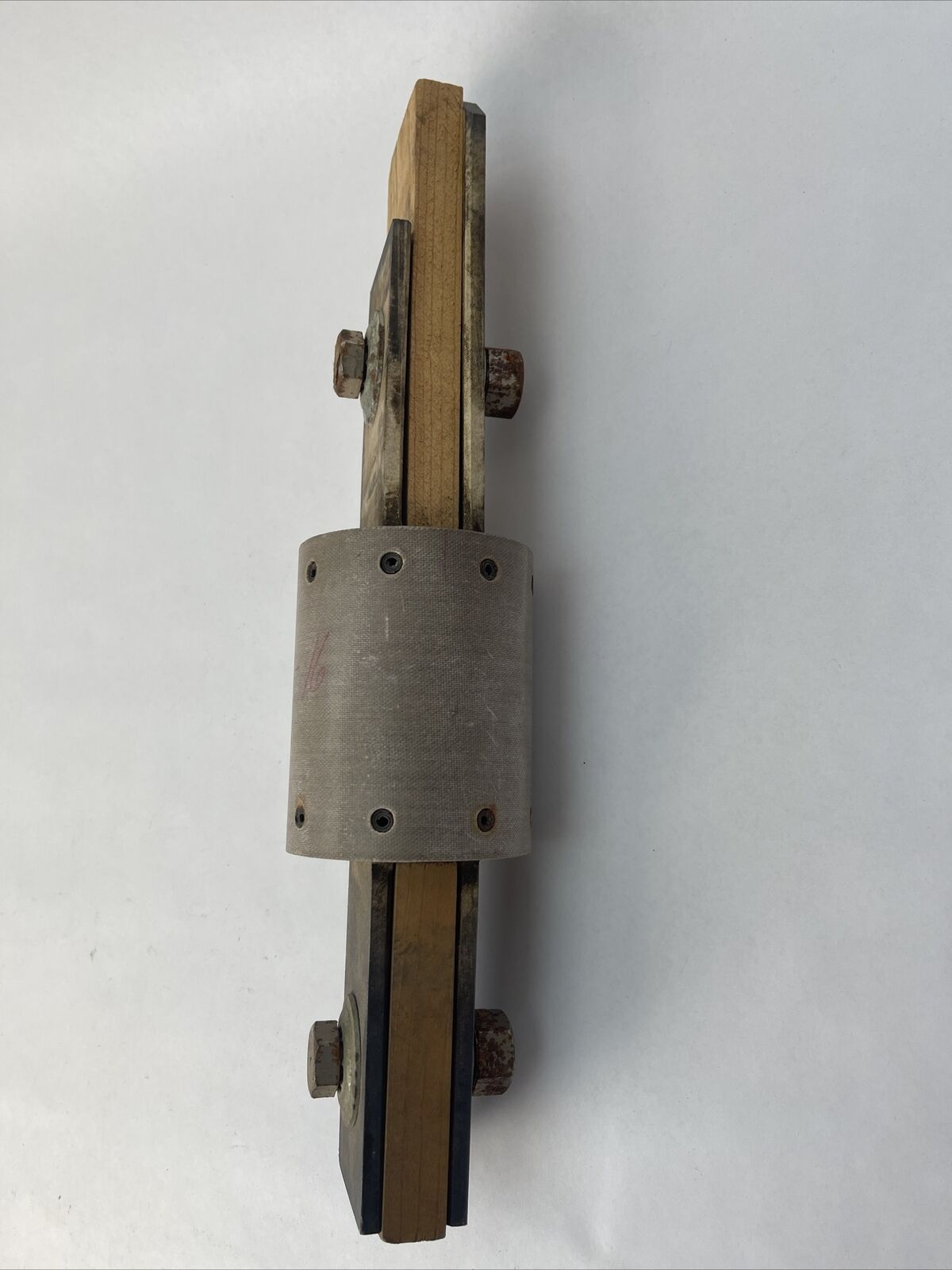 BUSSMAN LIMITRON KTE1600 FAST-ACTING CURRENT-LIMITING FUSE 1600A 600VAC CLASS L