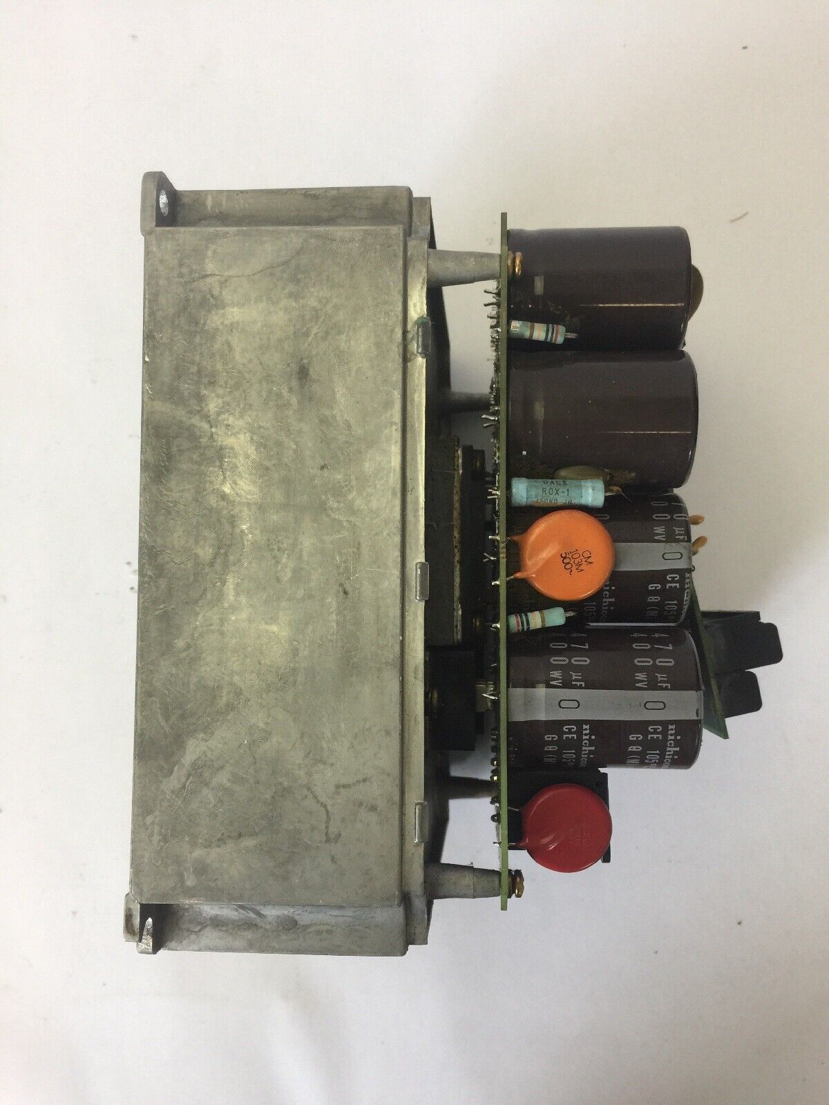 ALLEN BRADLEY 1305-BA06A AC DRIVE INPUT 380-460V 5.8A OUTPUT 380-460V 6.0A 3HP