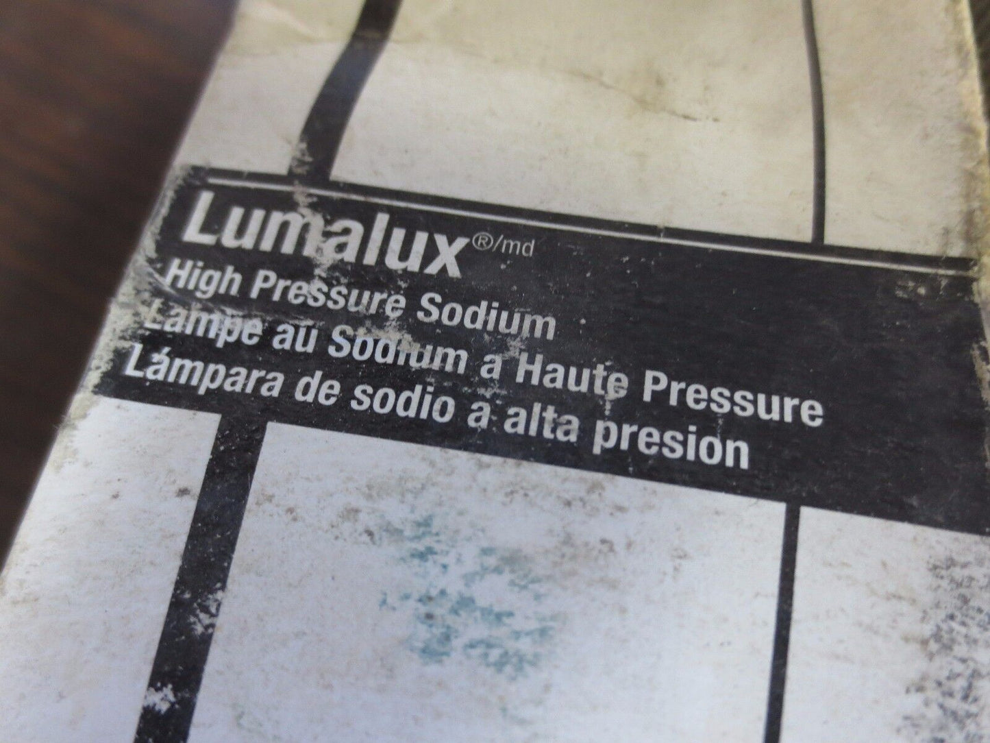 SYLVANIA ET18 / LU250/PLUS/ECO - LUMALUX HIGH PRESSURE SODIUM BULB - LOT of 2