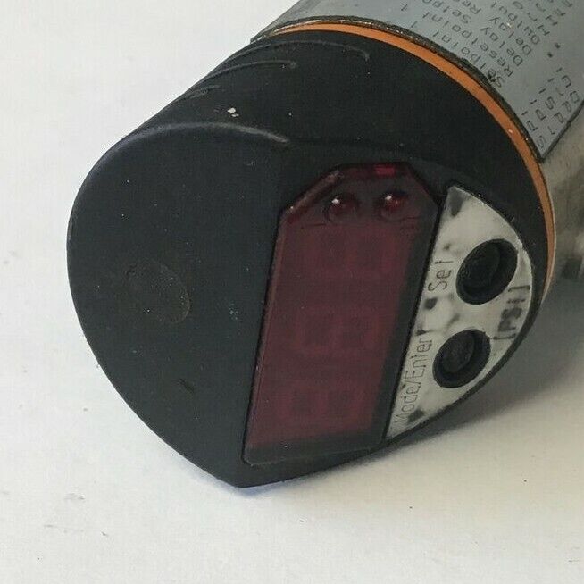 IFM PN7226 PRESSURE SENSOR 300PSI 1/4NPT 30VDC