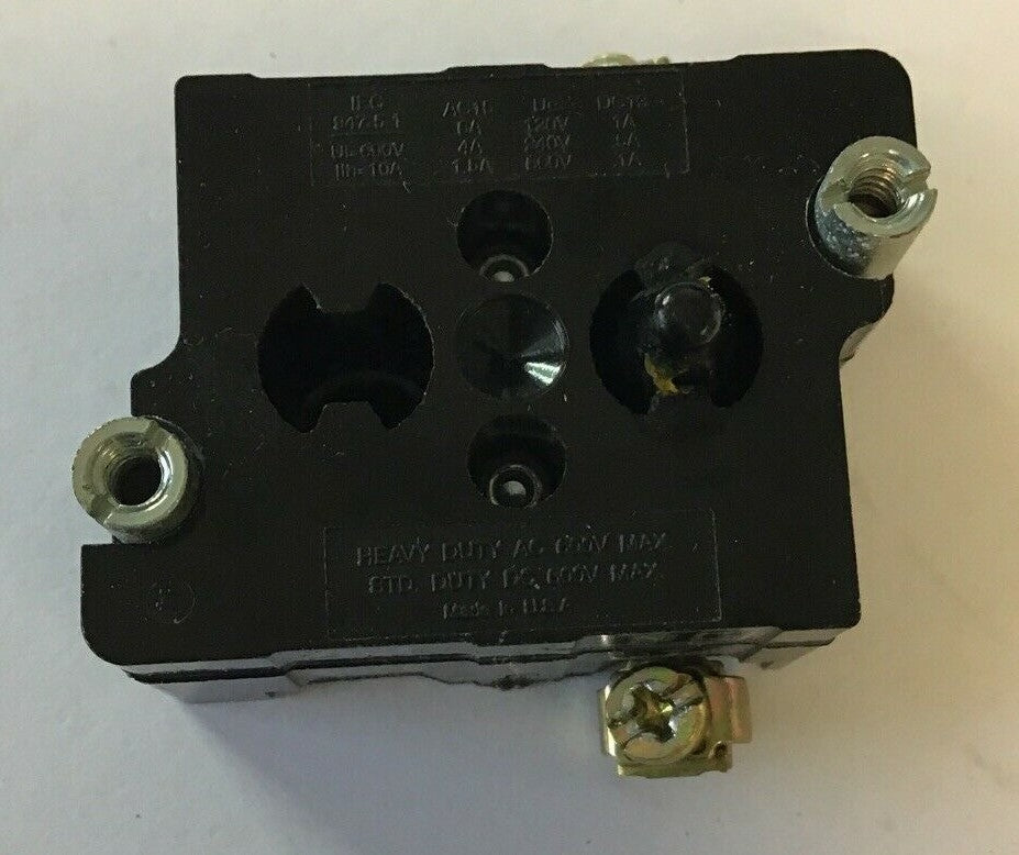 CUTLER-HAMMER 10250T52 CONTACT BLOCK 1N.C. ***LOTOF2***