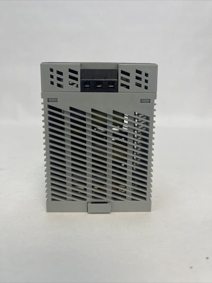SOLA SDP 4-24-100LT CLASS 2 POWER SUPPLY OUTPUT 24VDC 3.8A INPUT 115/230VAC