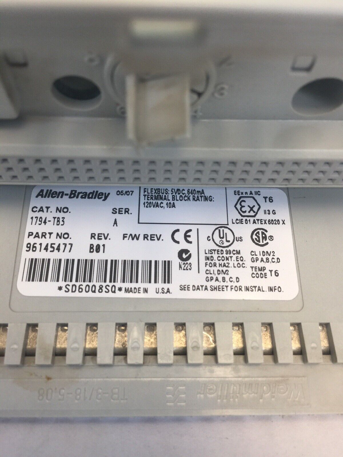 ALLEN BRADLEY 1794-TB3 FLEX I/O TERMINAL BLOCK SER A REV B01 5VDC 640mA