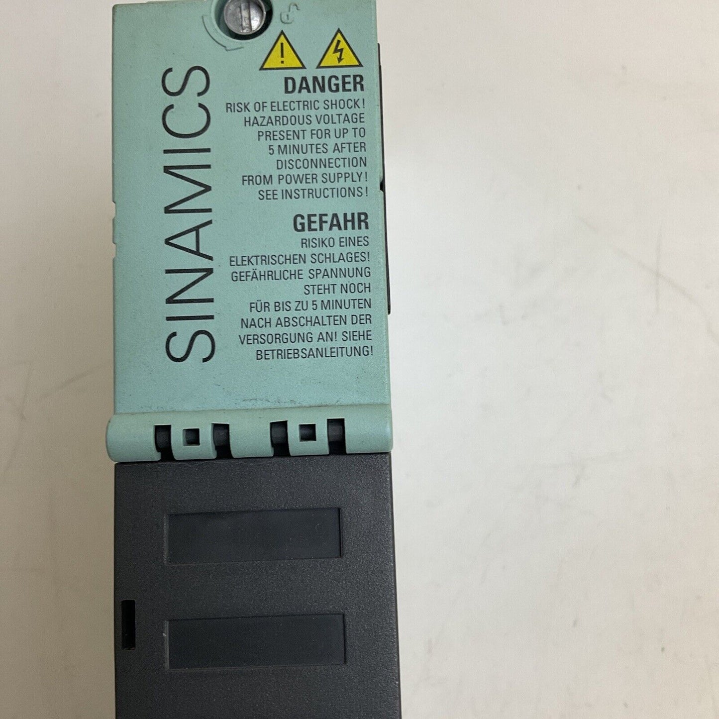 SIEMENS 6SL3120-1TE13-0AA3 SINGLE MOTOR DRIVE 600VDC 3A VER.D