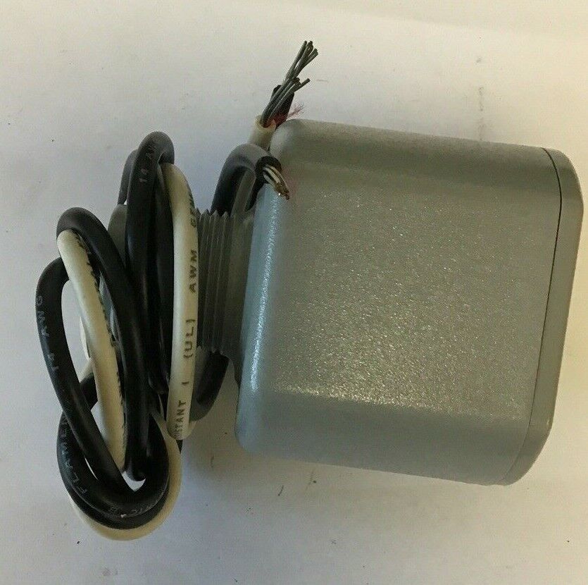 GENERAL ELECTRIC TRANQUELL 9L15FCB001 SURGE ARRESTER 2POLE 175 VAC