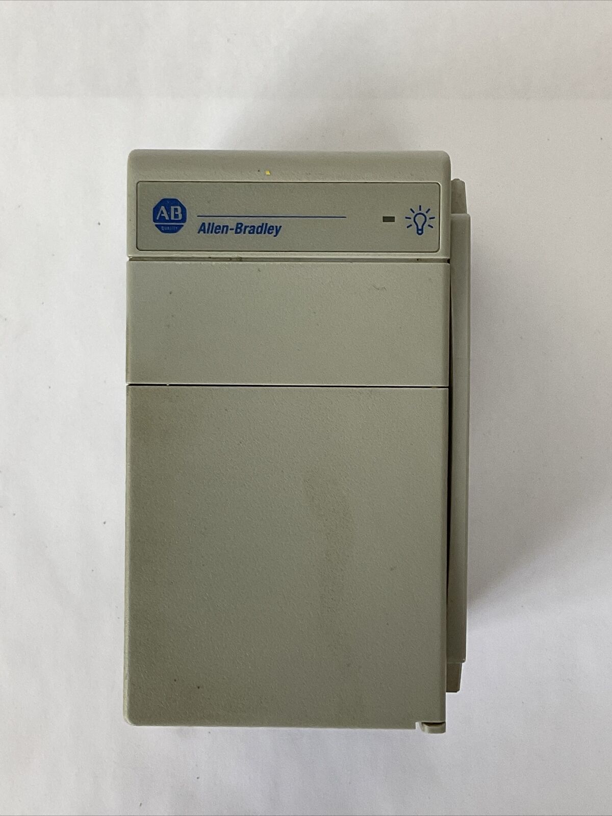 ALLEN BRADLEY 1769-PA4 COMPACT I/O POWER  SUPPLY F/W REV N/A DIR/VER 95320770/04