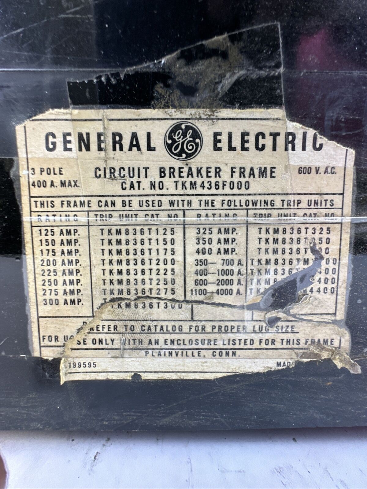 GE TKM436F000 CIRCUIT BREAKER 400AMP 600VAC 3POLE
