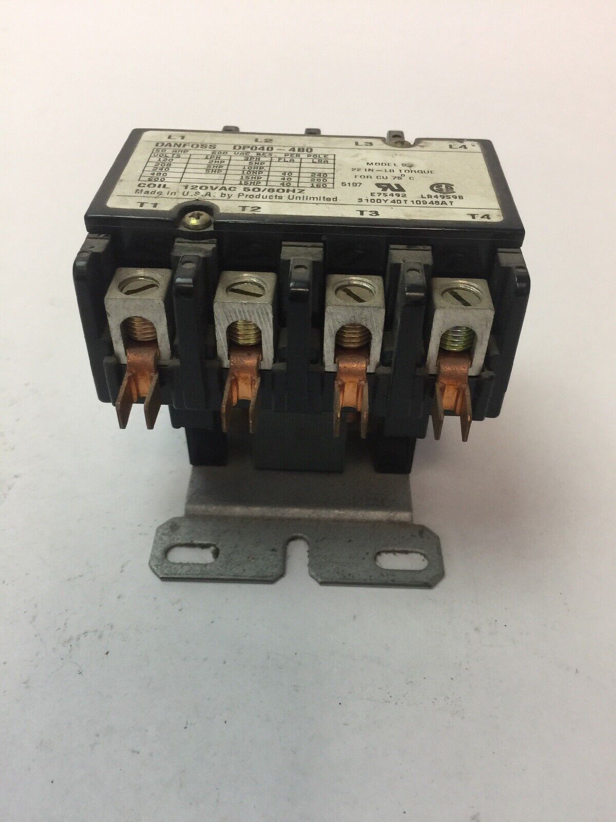 DANFOSS DP040-4BO CONTACTOR 600VAC 50AMP 15HP 3PH 4POLE COIL 120VAC 50/60HZ