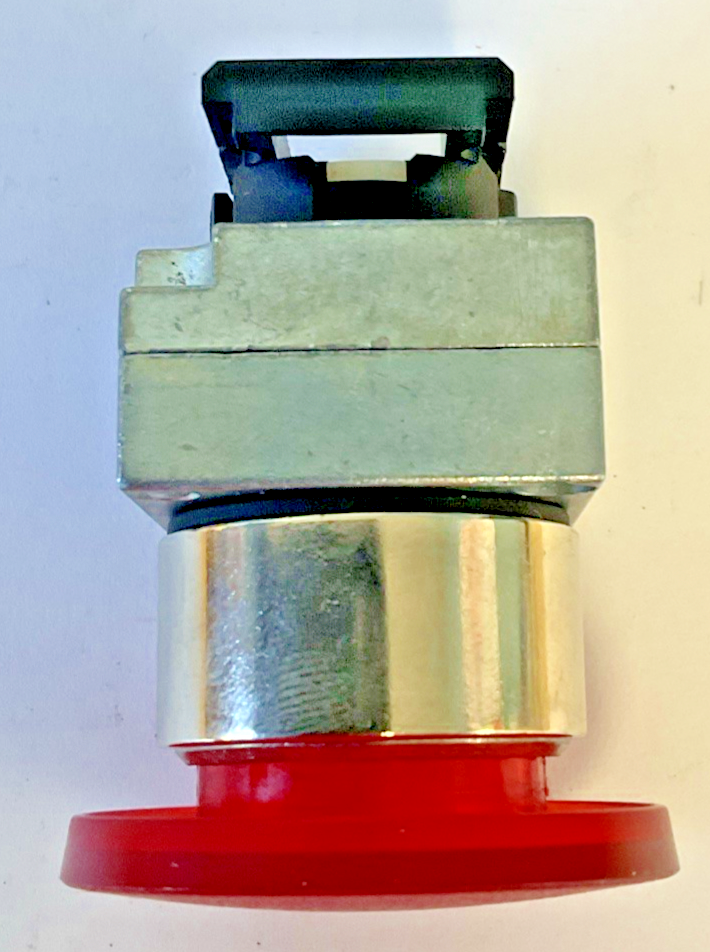 SIEMENS 3SB35 01-1GB61 MUSHROOM-SHAPED PUSHBUTTON