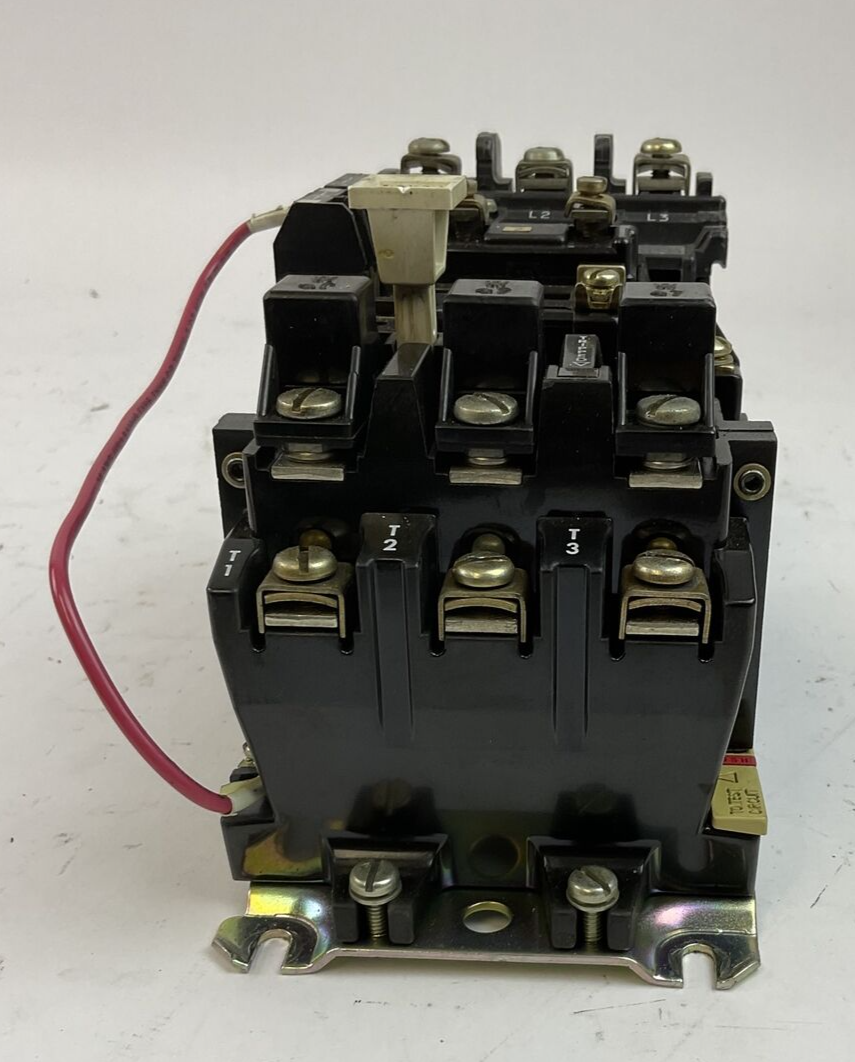 ALLEN BRADLEY 509-BOD SER B 600VAC 27A 10HP COIL 115-120V W47 HEATERS 509-B0D