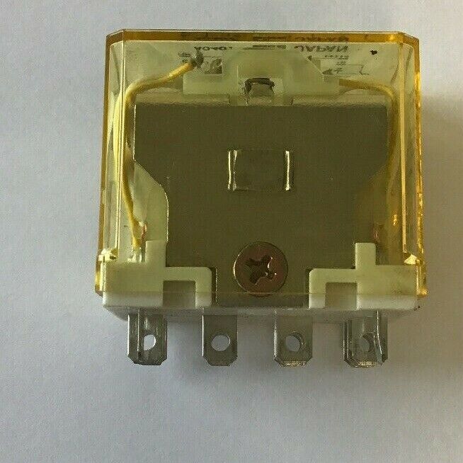 IDEC RH4B-UL RELAY - 120VAC***(LOTOF4)***