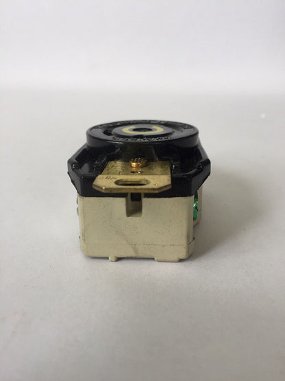 HUBBELL HBL2610 HBL TWIST-LOCK RECEPTACLE 30A 125V 2 POLE 3 WIRE GROUNDING
