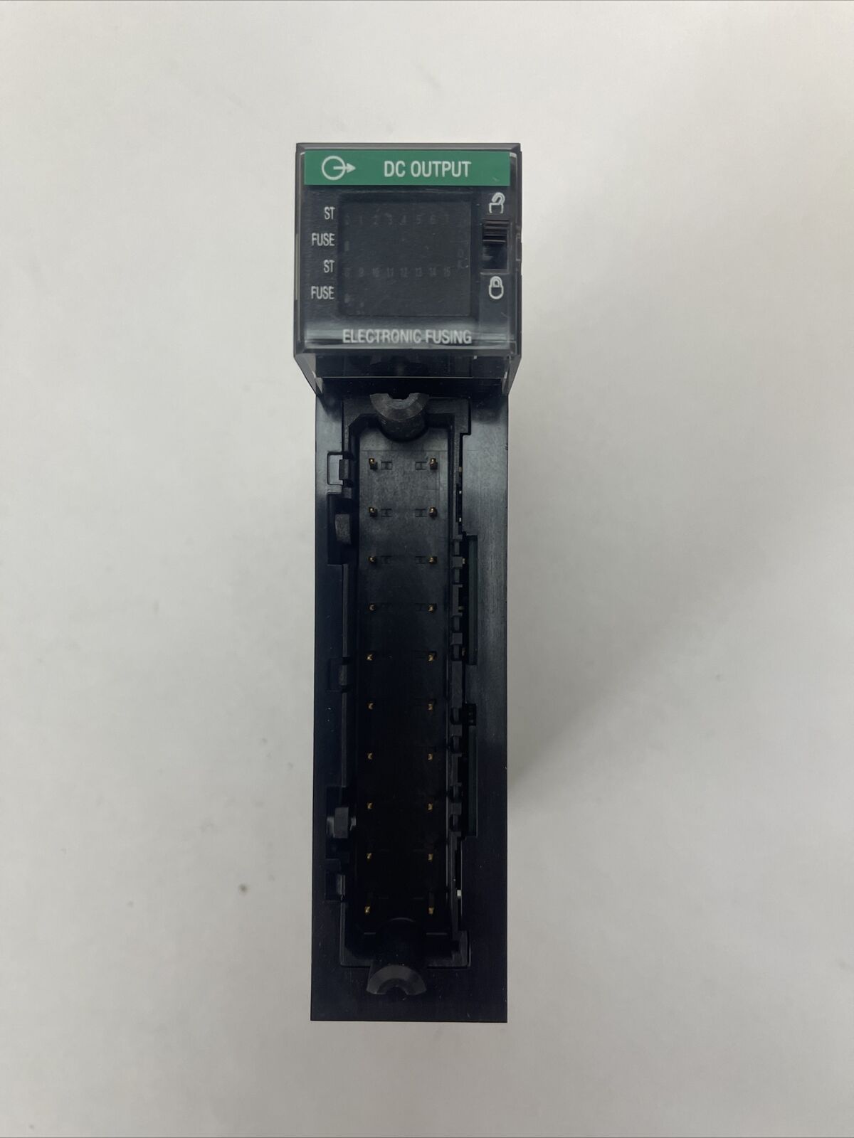 ALLEN BRADLEY 1756-OB16E DC DEFUSED OUT 16PT 24VDC CAT REV H01 SER A F/W REV 2.4