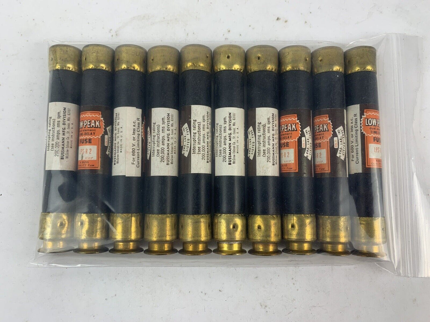 Bussmann Low-Peak Dual-Element Time-Delay LPS-R2 2A 600V Fuse "Lot of 10"