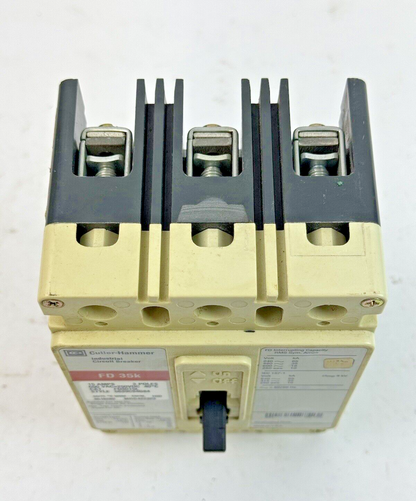 EATON / CUTLER-HAMMMER - FD3015L - CIRCUIT BREAKER - 3 POLE/ 15 A/ 600 VAC