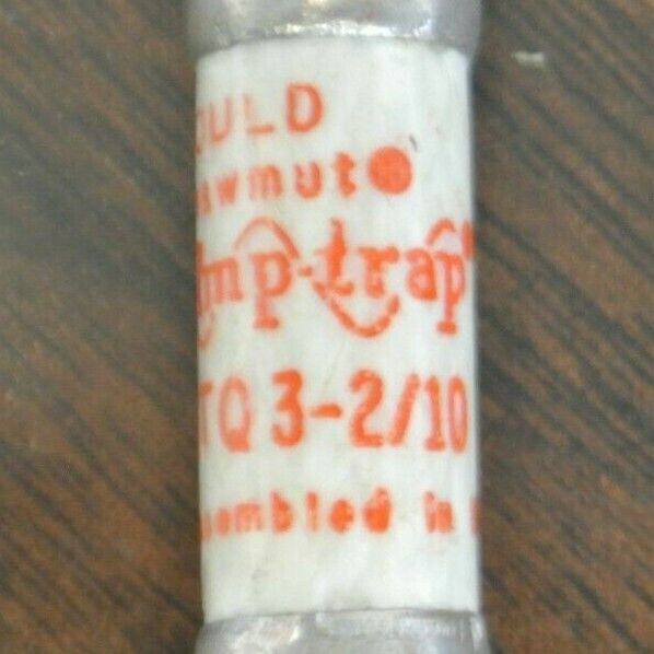 LOT of 8 / GOULD-SHAWMUT ATQ3-2/10 AMP-TRAP® FUSE / 3-2/10A / 500V NEW SURPLUS