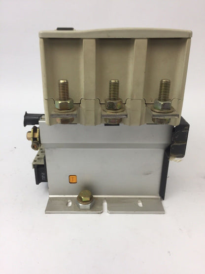 TELEMECANIQUE SQUARE D LC1F330 CONTACTOR 370A 600VAC 250HP LX1 FH 1272