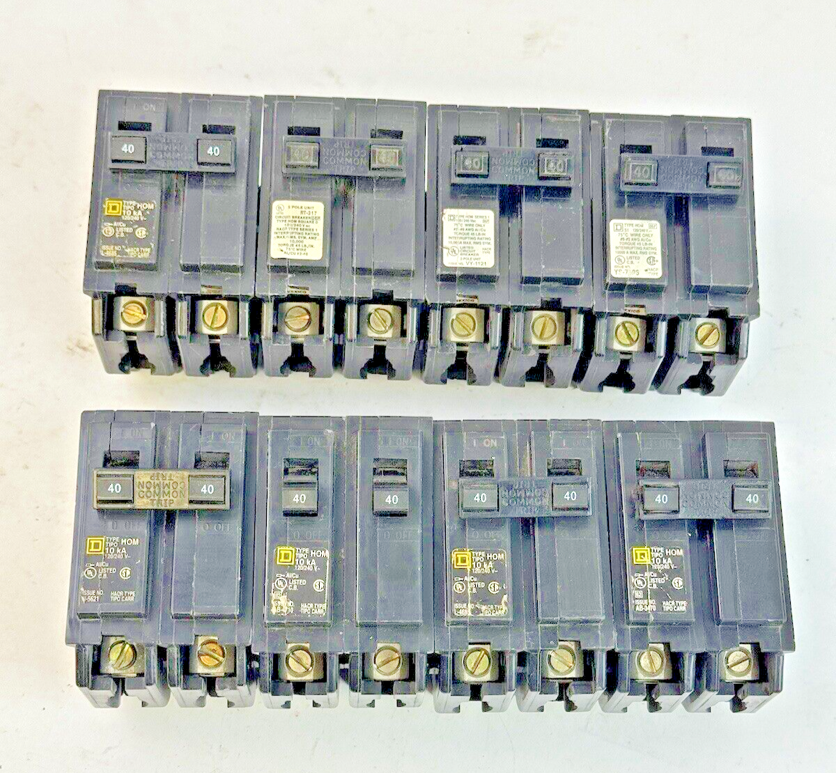 SQUARE D **LOT OF 8** HOM240 - CIRCUIT BREAKERS - 2 POLE/ 40 A/ 240 VAC