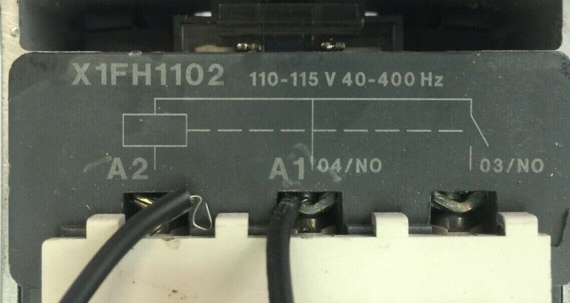 TELEMECANIQUE LC1F330 CONTACTOR 600VAC 250HP 370A LX1FH1102 110-115V 40-400HZ