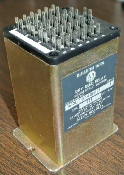 ALLEN-BRADLEY 1610L-T0440N125 DRY REED RELAY / 125VDC / 4 NO, 4 NC / NEW SURPLUS