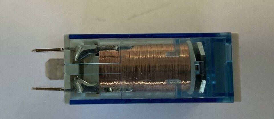 ALLEN BRADLEY 700-HK36Z24 RELAY SER.B 24VDC***LOTOF2***