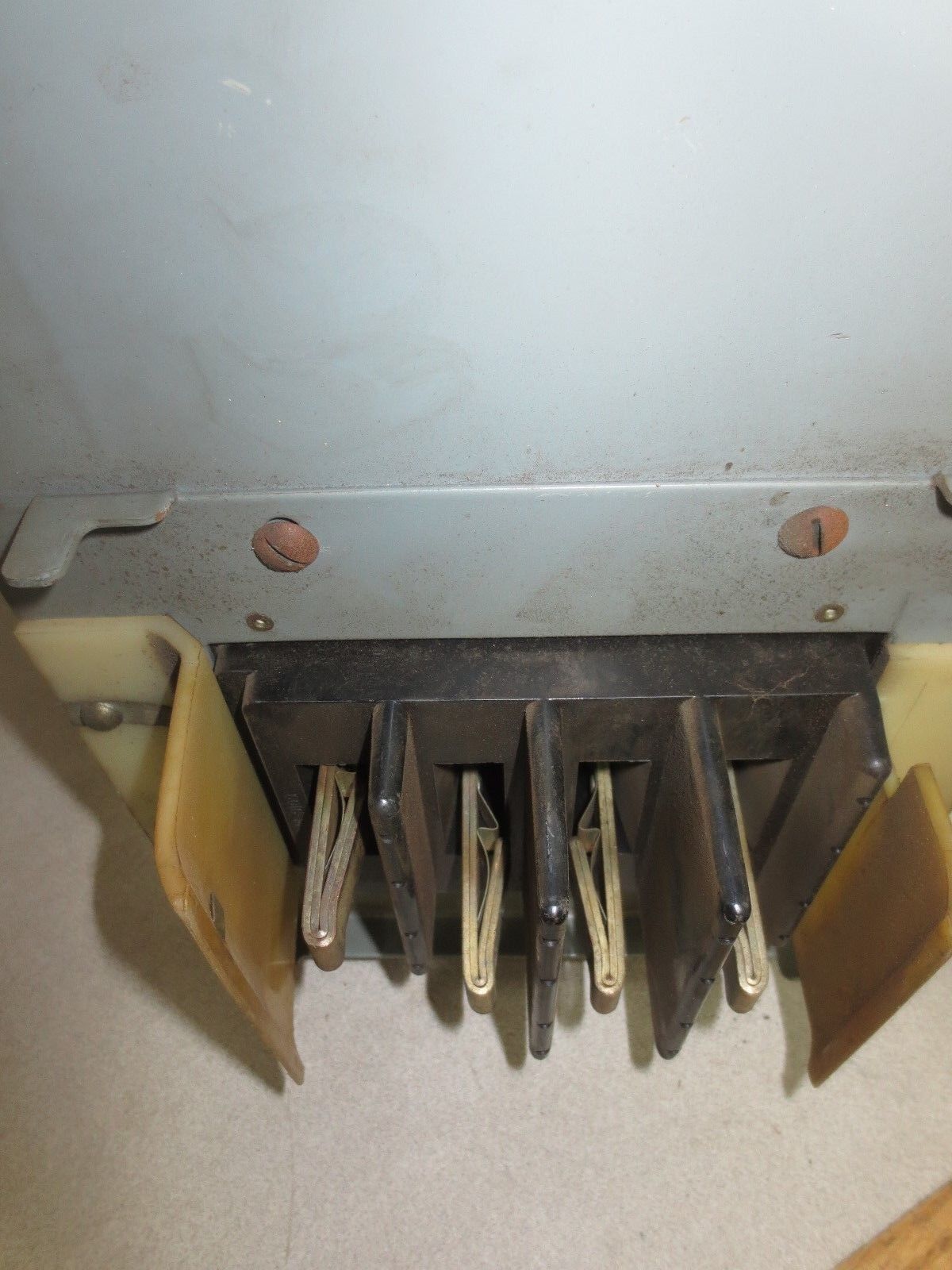 GENERAL ELECTRIC DFPFA47DE BUS PLUG / CIRCUIT BREAKER 70A, 600VAC, 3P,4W