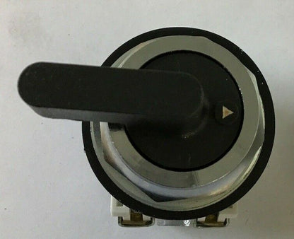 WESTINGHOUSE PB1JDG2AA SELECTOR SWITCH 2POS W/PB1A MOD.B