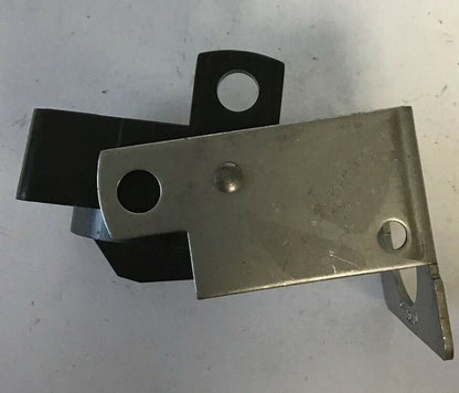 WESTINGHOUSE PB1PU PUSHBUTTON MAIN PUSHBUTTON PADLOCKABLE ATTACHMENT