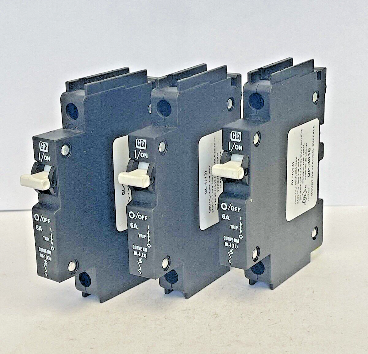 CBI *LOT OF 3* - IEC 60947-2 - MINIATURE CIRCUIT BREAKERS - 5 KVA, 25 ICU, 240 V