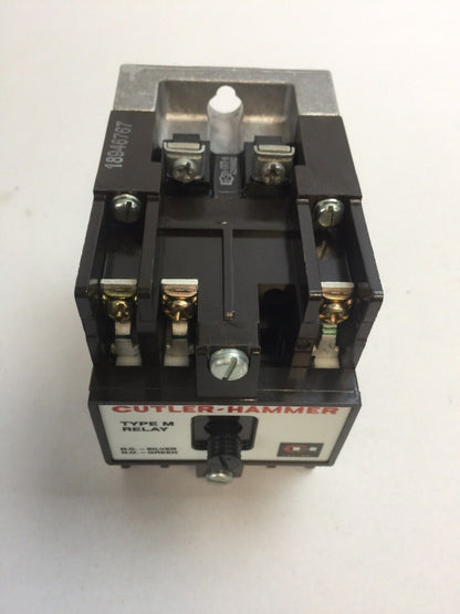 CUTLER HAMMER D26MR30E TYPE "M" RELAY 3NO 0NC COIL 208V 60CY 9-1989-9