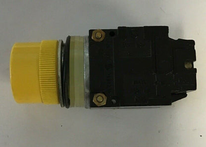 GE CR104A4214 PUSHBUTTON 150V