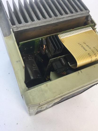 ALLEN BRADLEY 1305-BA06A AC DRIVE INPUT 380-460V 5.8A OUTPUT 380-460V 6A 3 HP