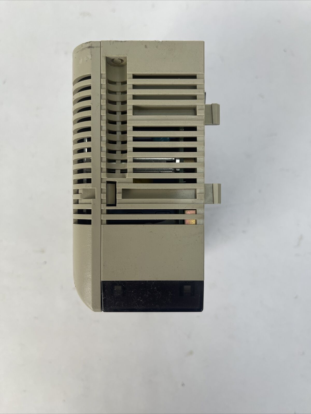 OMRON CQM1-PA203 POWER SUPPLY UNIT OUTPUT 5VDC 3.6A SOURCE 100-240VAC 60VA