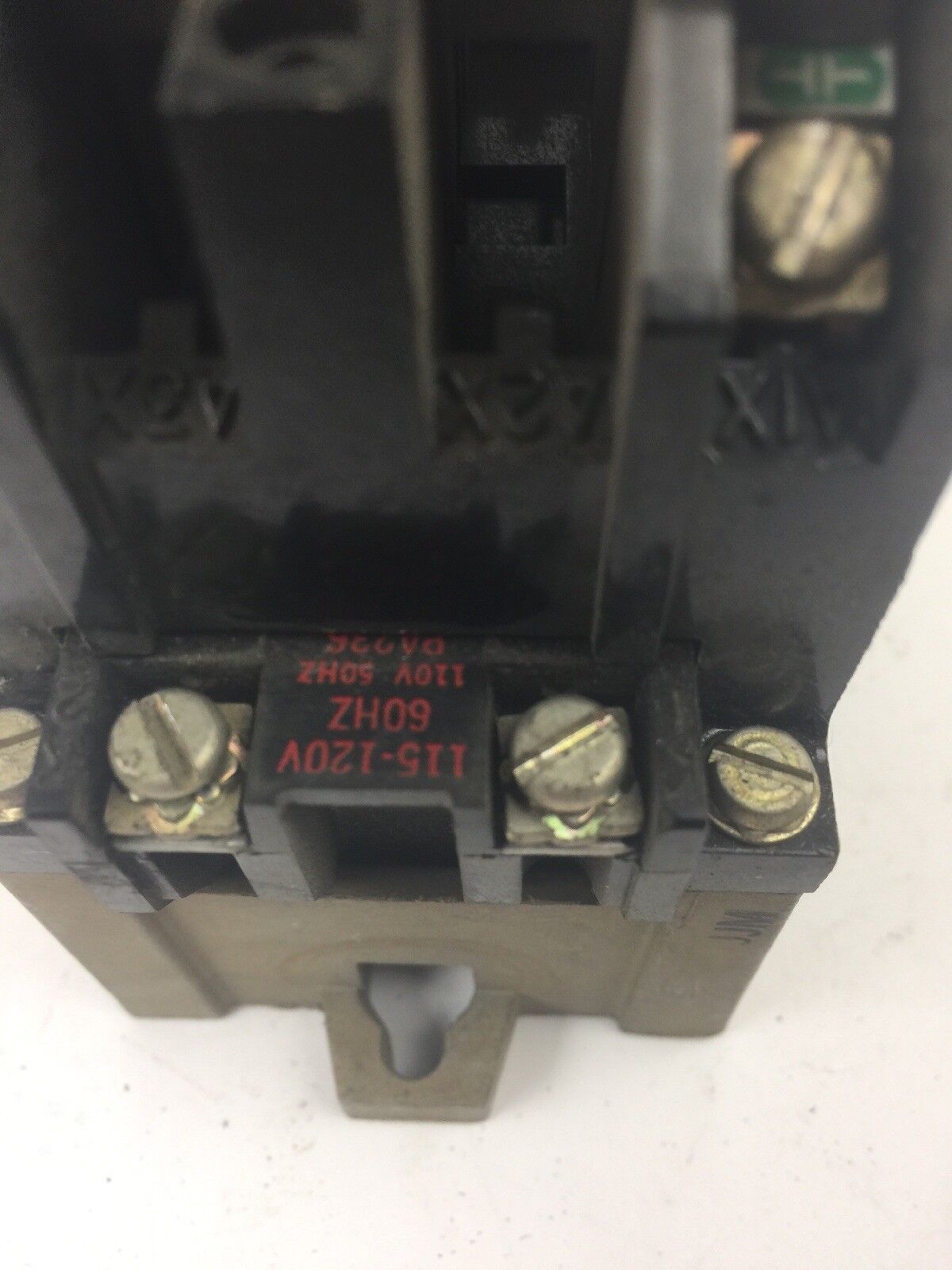 ALLEN BRADLEY 700-P200A1 AC CONTROL RELAY SERIES A COIL 230-240V 60HZ 220V 50HZ