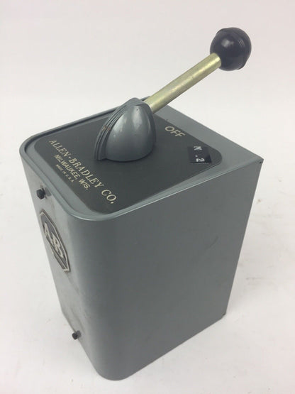 ALLEN BRADLEY 350BAV111 3 PHASE REVERSING DRUM SWITCH SIZE 1
