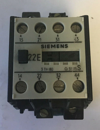 SIEMENS 3TH8022-0A CONTACTOR 2NO 2NC 600VAC 10AMPS ***LOTOF2***