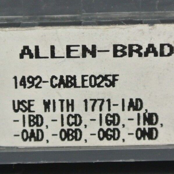ALLEN-BRADLEY1492-CABLE025F Ser. C PRE-WIRED CABLE for 1771 DIGITAL I/O / 2.5m