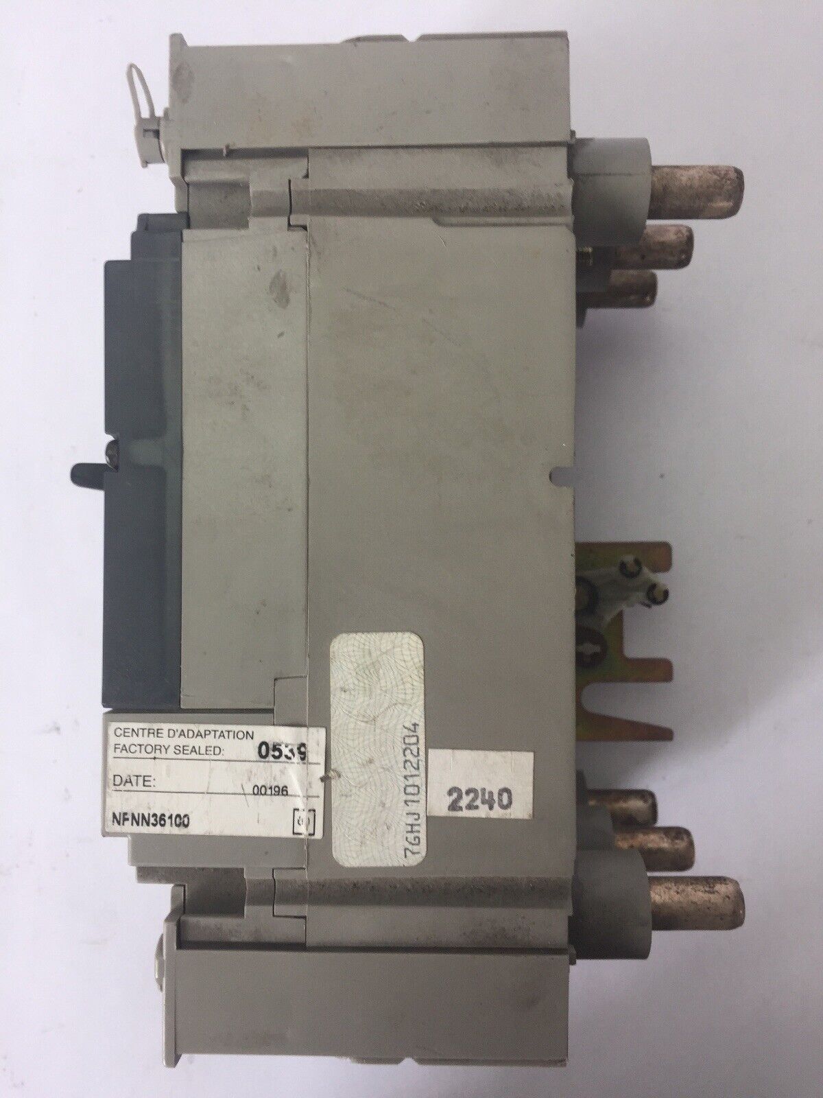 MERLIN GERIN NSF150N CIRCUIT BREAKER 100A 600Y/347V 50/60HZ 3 POLE