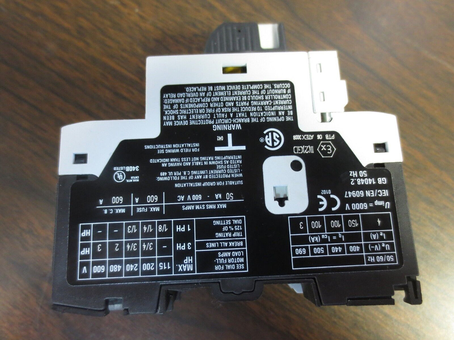 EATON XTPR004BC1 STARTER + XTPAXFA11 AUXILIARY CONTACT