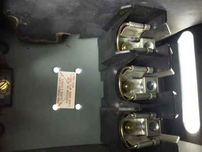 SQUARE D QMB361TW SERIES E1 FUSIBLE TWIN PANELBOARD SWITCH 30A 600V 3P 20HP