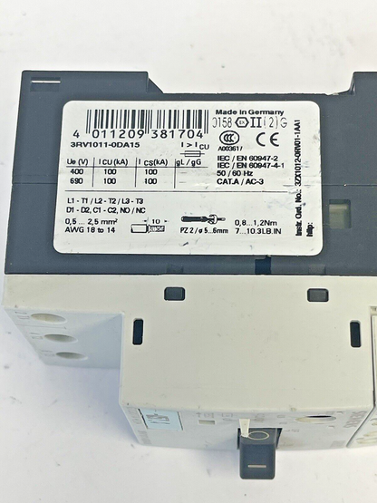 SIEMENS - 3RV1011-0DA15 & 3RV1901-1E-CIRCUIT BREAKER W/ SWITCH TRANSVERSE