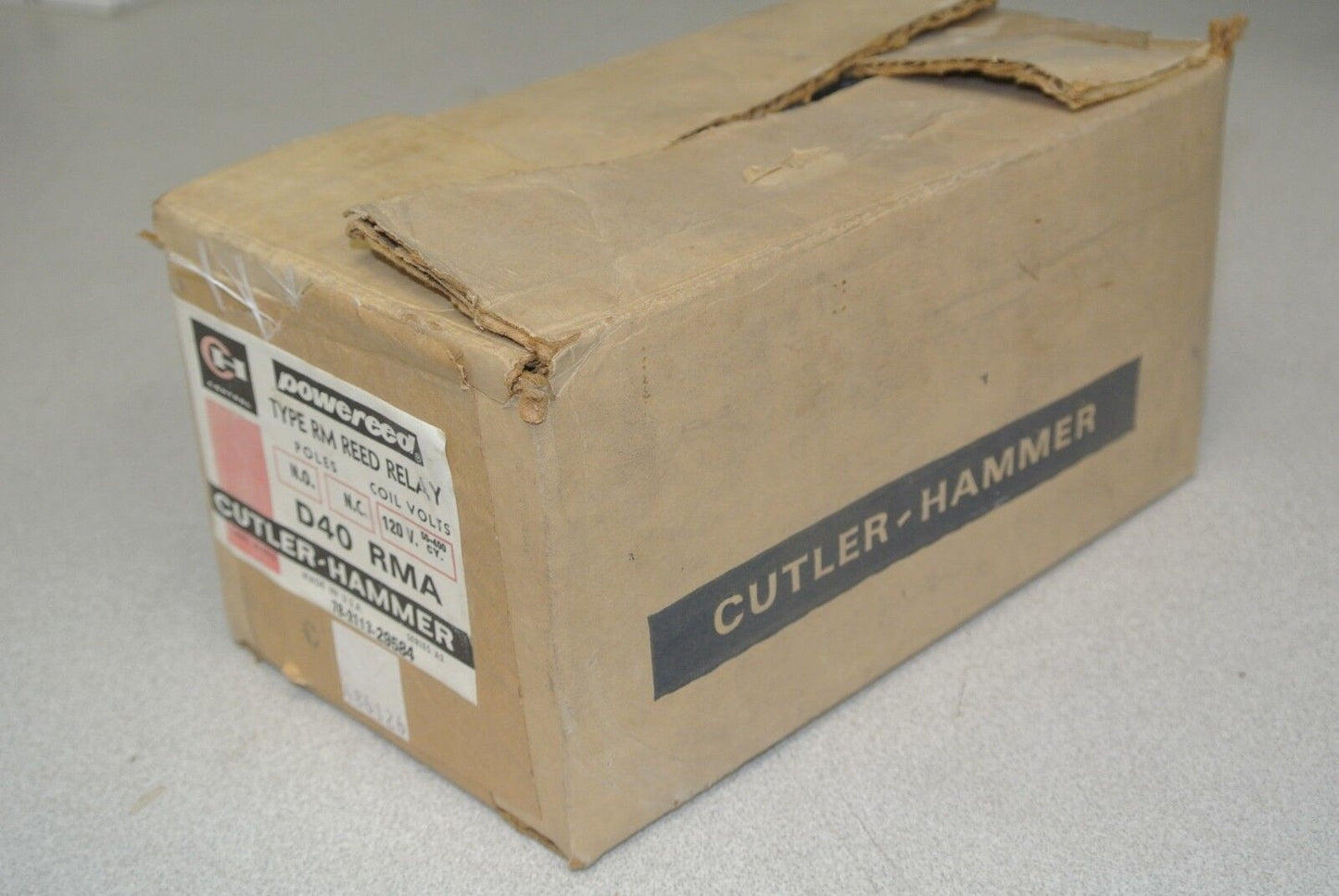 CUTLER-HAMMER D40RMA MAGNETIC LATCHING RELAY / TYPE RM REED RELAY / NEW SURPLUS