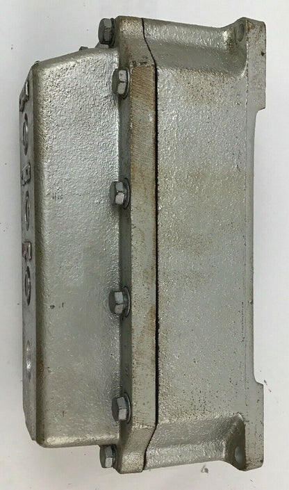 WESTINGHOUSE TYPE HDCEA PUSHBUTTON STATION 8E 3179 CLASS 15-010 600VOLTS