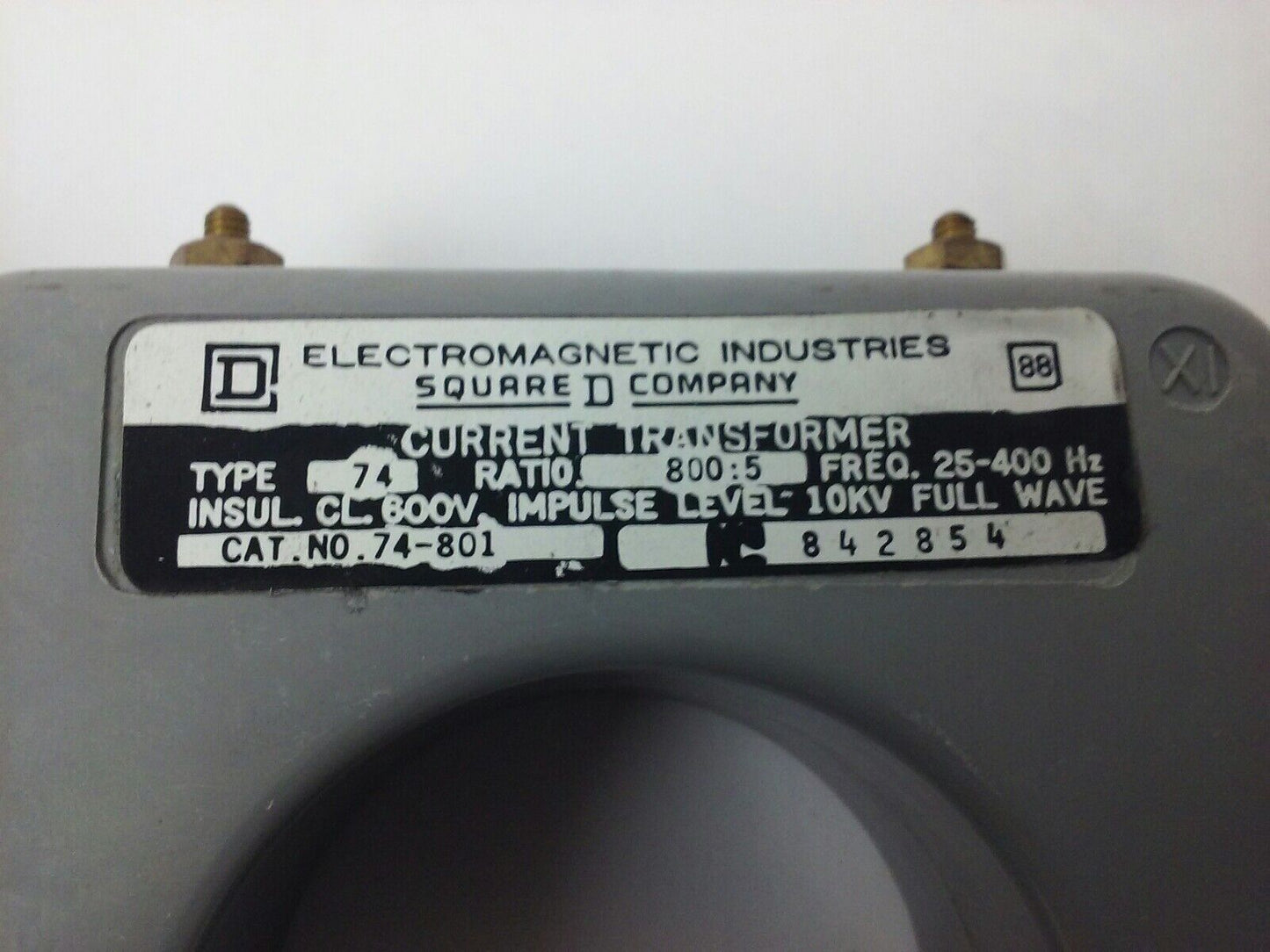 SQUARE D 74-801 CURRENT TRANSFORMER, 600V, INDOOR TYPE, RATIO: 800:5, LOT OF 3