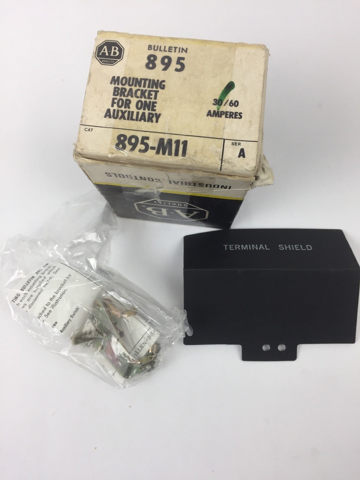 ALLEN BRADLEY 895-M11 MOUNTING BRACKET