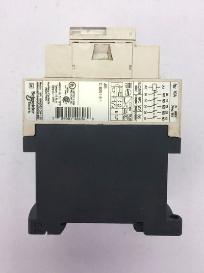TELEMECANIQUE CAD50 BL RELAY 600VAC 10A  COIL 24VDC 2,4 W